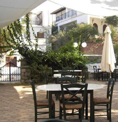 Oasis Hotel Massouri Extérieur photo